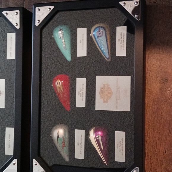 Harley Davidson Collector shadow box tank set 3 🏍️ - Picture 4 of 12